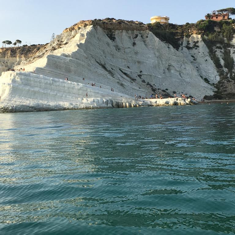 Casa Vacanza Scala Dei Turchi เรอัลมอนเต ภายนอก รูปภาพ